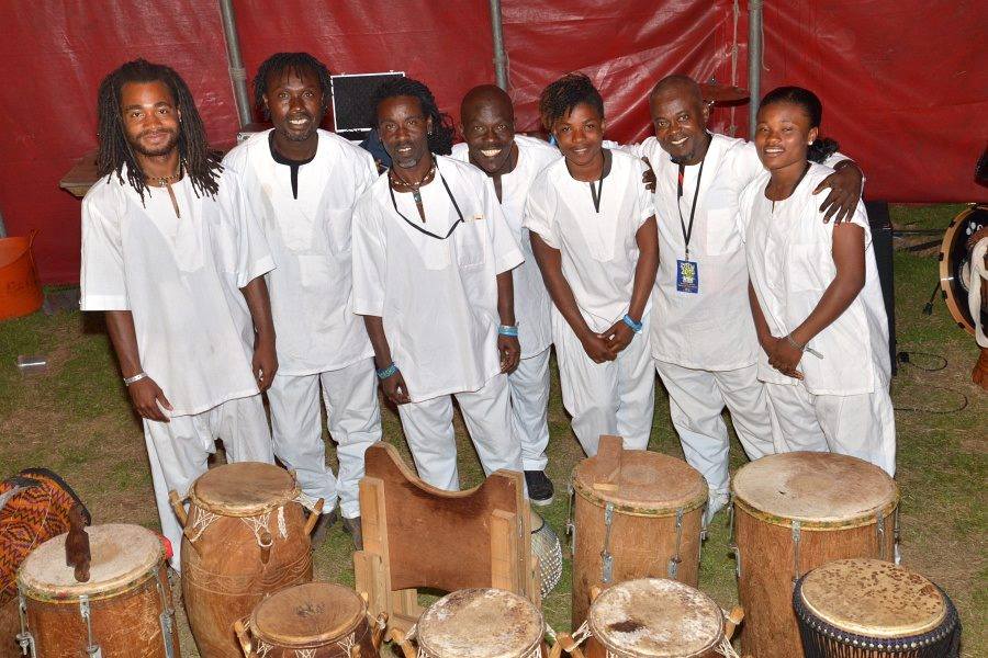 洋楽 Afrobuddha meets Kakatsitsi Drummers Obame | Afrobuddha meets Kakatsitsi Drummers | Round in Motion