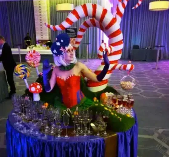 Willy Wonka themed living table entertainment